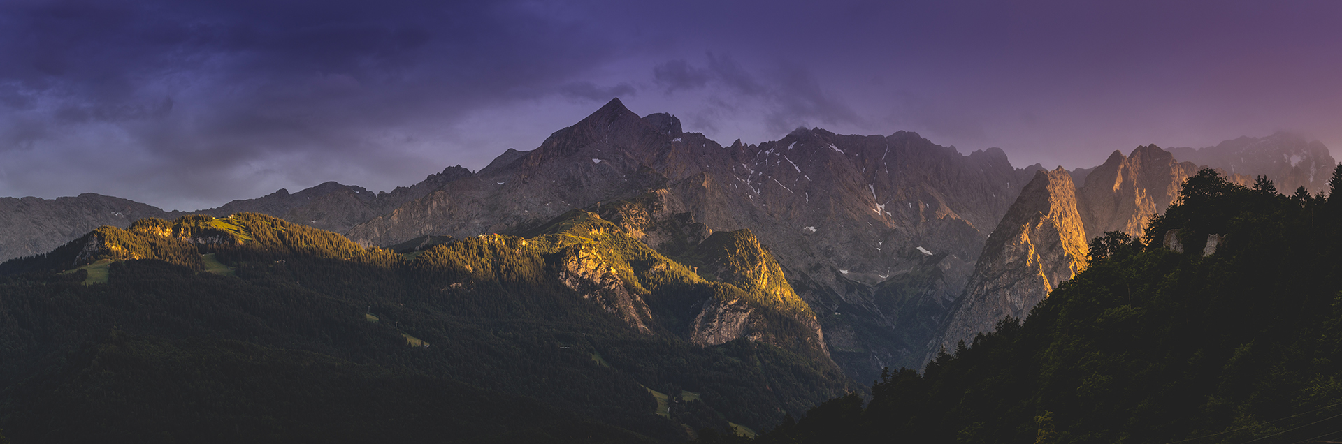 Panoramafoto Free Kostenlos Zugspitze Alpspitze Foto Sonnenuntergang Garmisch-Partenkirchen