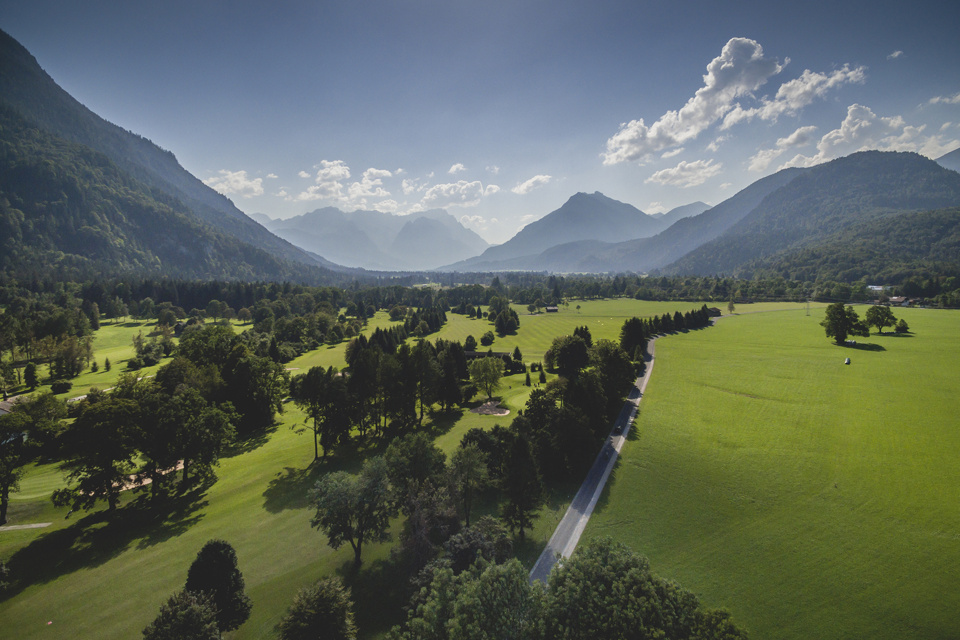 Golfplatz Oberau Luftaufnahme Luftbild